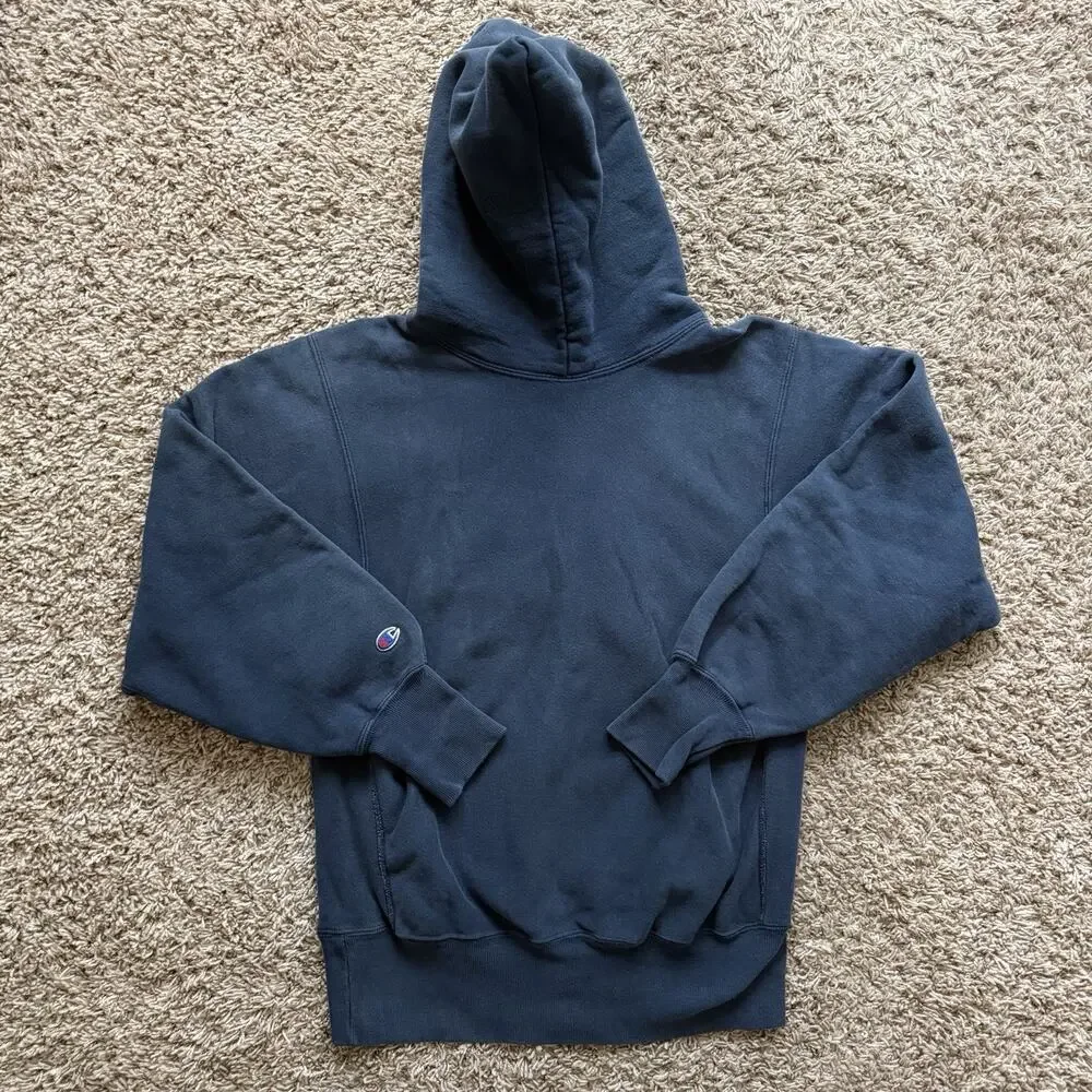Vintage 90’s Champion Reverse Weave Navy Blue Sweatshirt Hoodie USA Size Medium